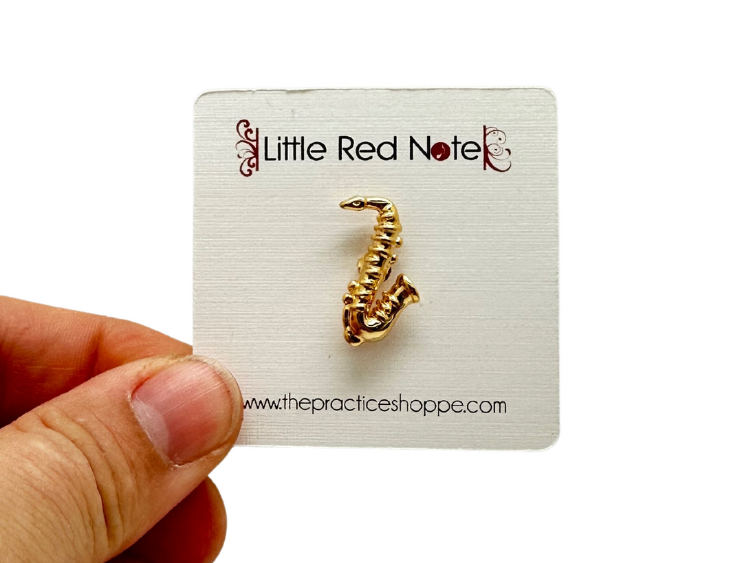 Saxophone Gold Pin