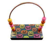 Load image into Gallery viewer, Halloween Pumpkins Bead Counter
