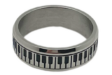 Load image into Gallery viewer, Stainless Steel Piano Spinning Ring
