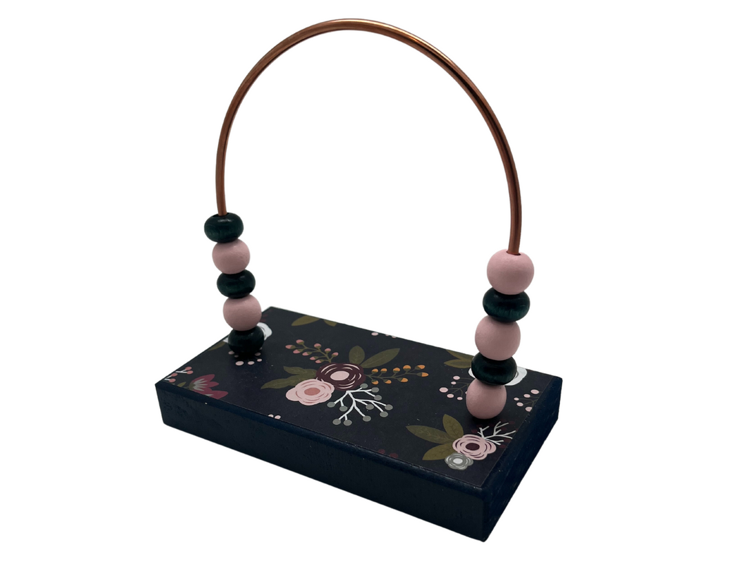 Flowers Light Pink Navy Counter
