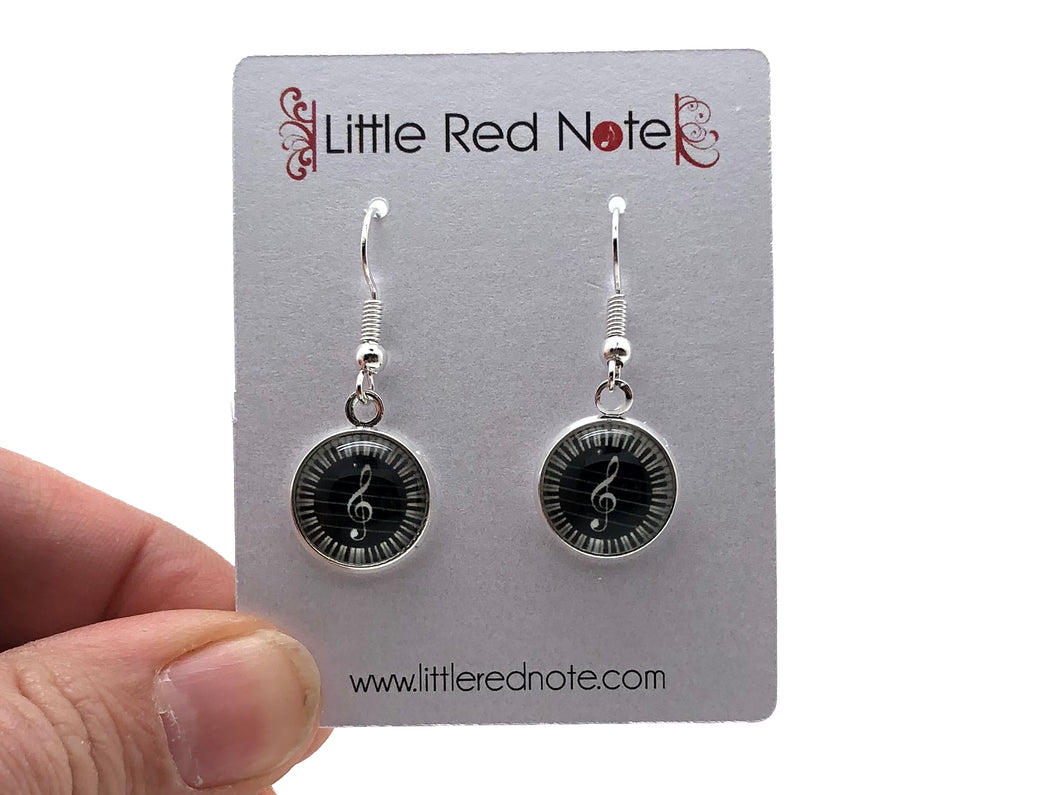 Cabochon Dangle Silver Earrings - Treble Clef